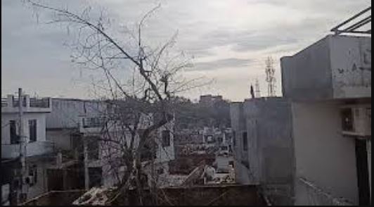 Indian army cordons off MES building in Samba, two arrested