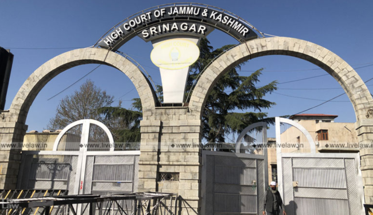 IIOJK HC grants Modi regime more time to respond to book ban