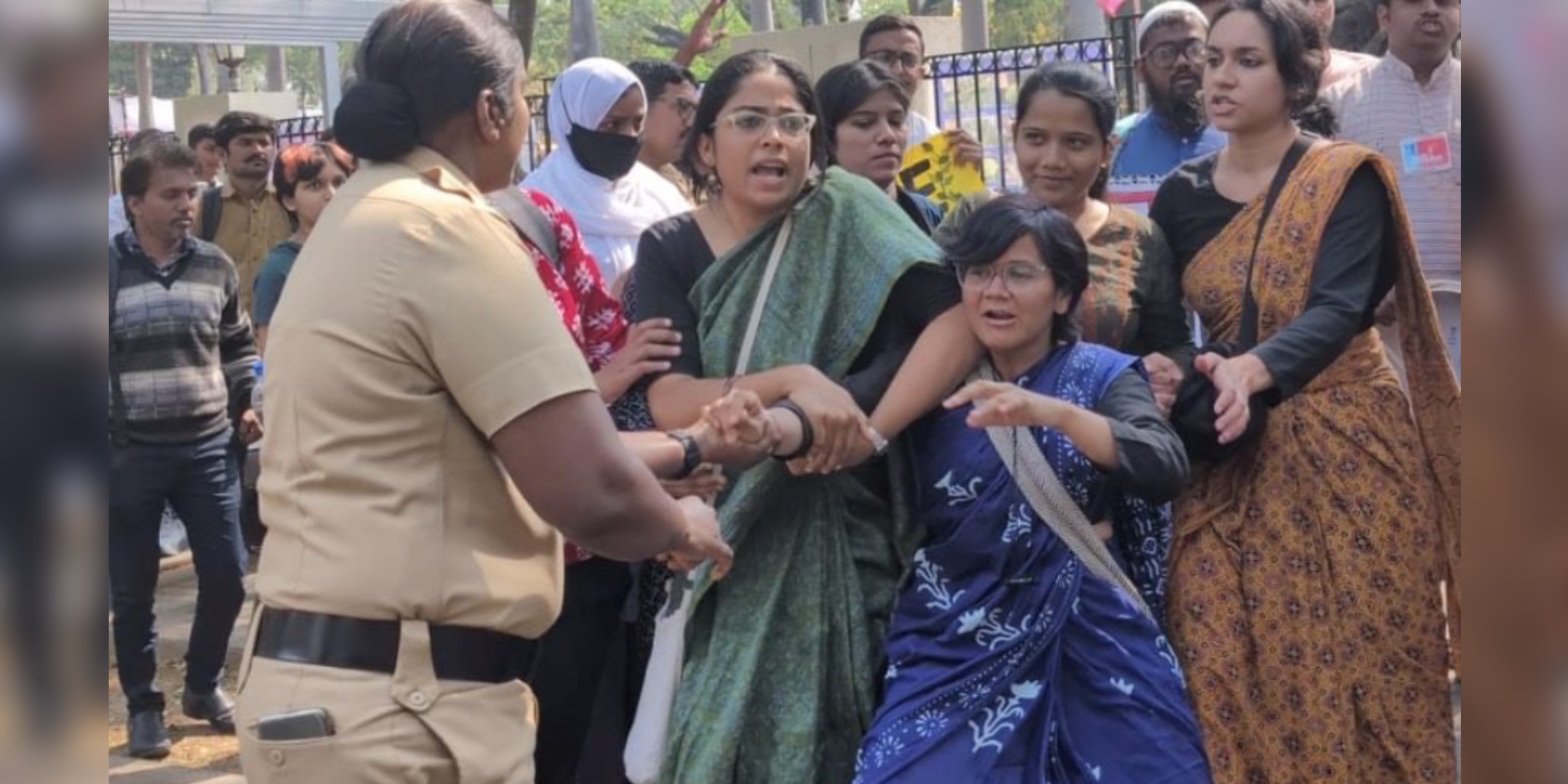 Pune Police crack down: 23 detained for protesting Narendra Modi’s Israel visit and Donald Trump’s “Board of Peace”